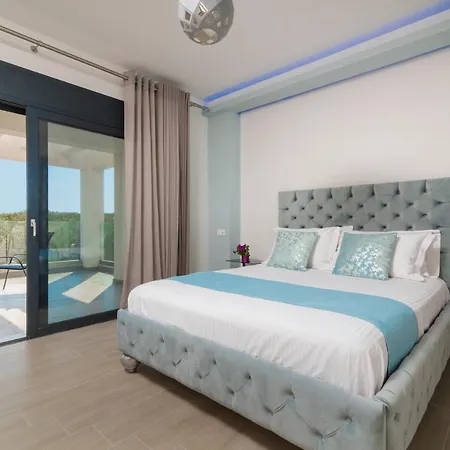 빌라 Grande Pandokrátor