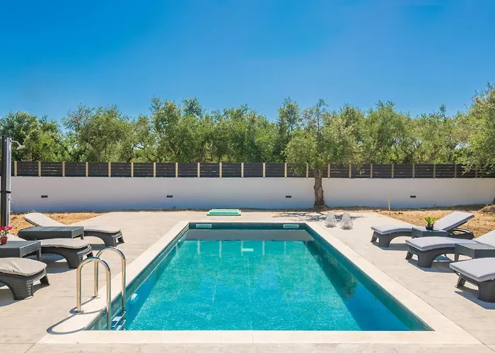 Grande Villa Pandokrátor